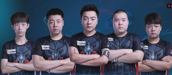 Invictus Gaming 官方：打野选手 glfs 今天离开了团队，成为自由球员