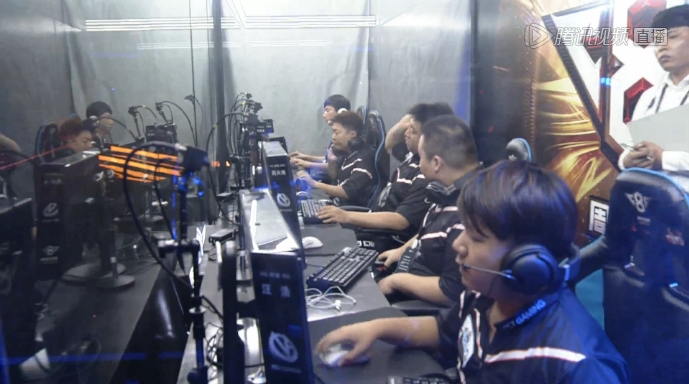 G2与 Snax 分道扬镳；——队长成为自由球员