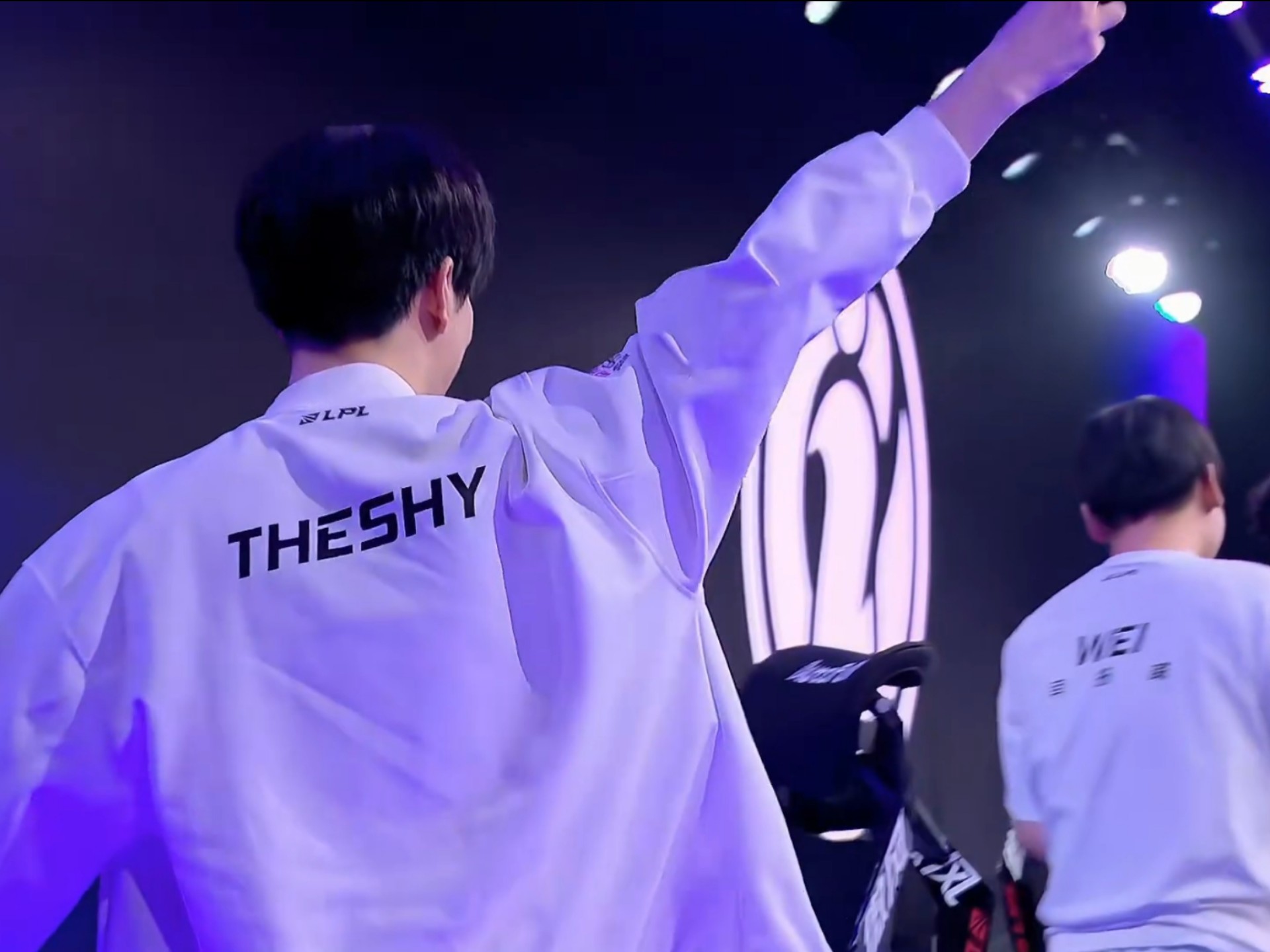 NAVI在ESL职业联赛第22季中被淘汰